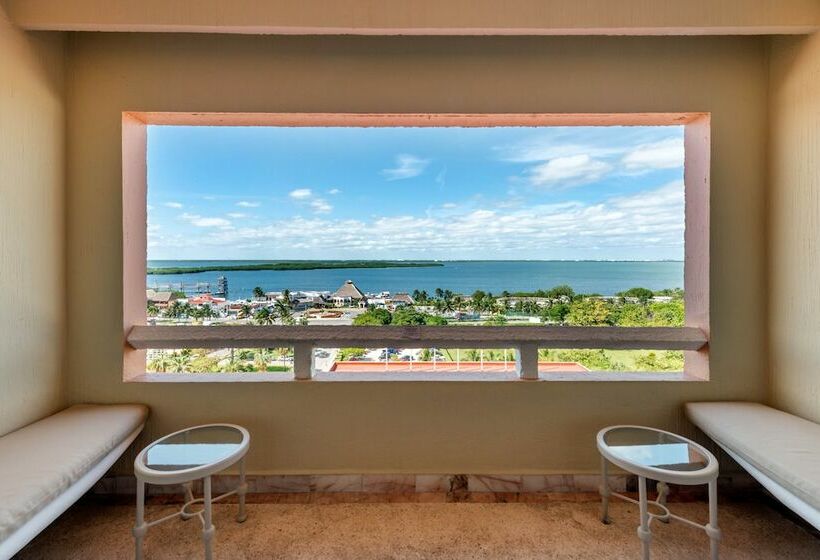 חדר דלוקס נוף לאגם, Wyndham Grand Cancun All Inclusive Resort & Villas