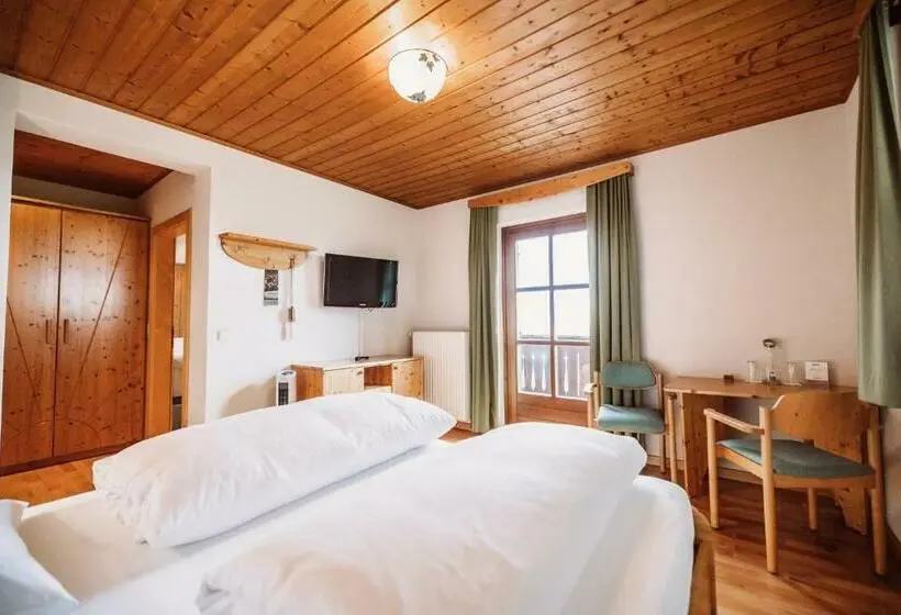 Comfort room with balcony, Weinhotel Maitz Wolfgang
