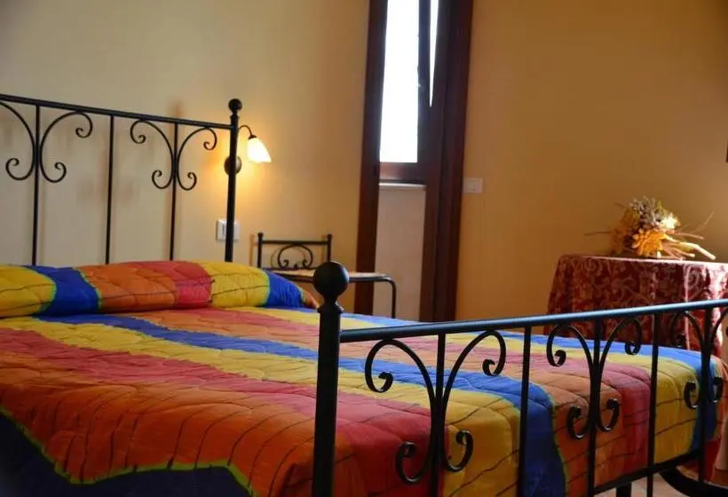 スタンダード4人部屋, B&b Il Casolare
