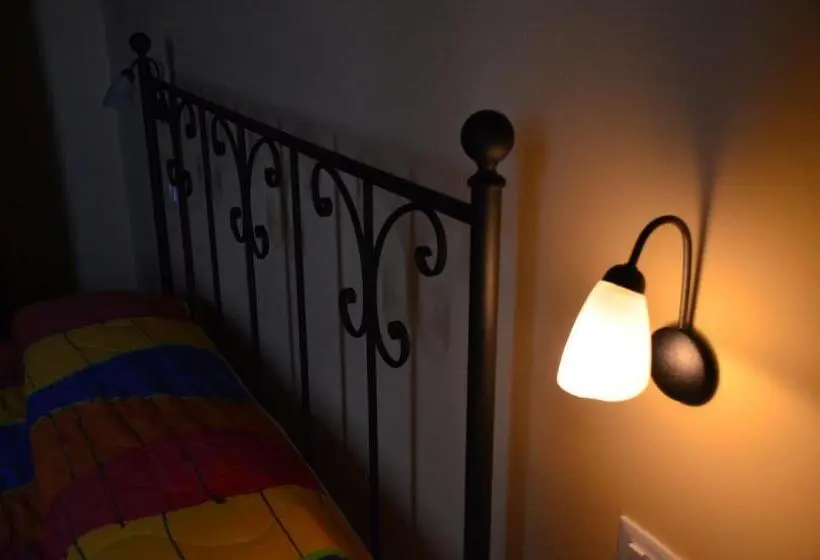 スタンダードトリプルルーム, B&b Il Casolare
