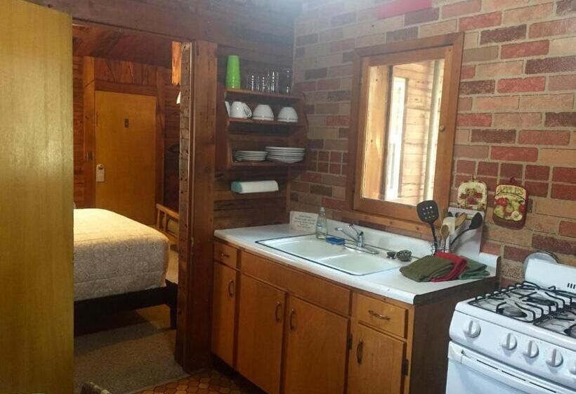 Студия Стандарт, Sierra Sky Lodge