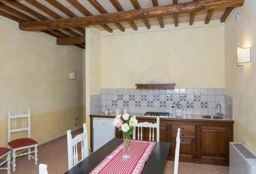 ガーデンビュースタンダードルーム, Il Borgo Di San Michele