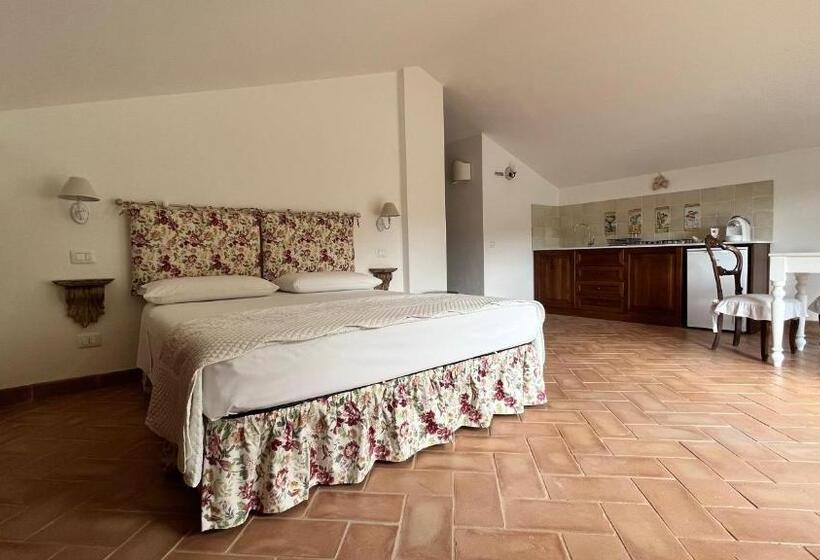 غرفة قياسية مطلة على الجبل, Il Borgo Di San Michele