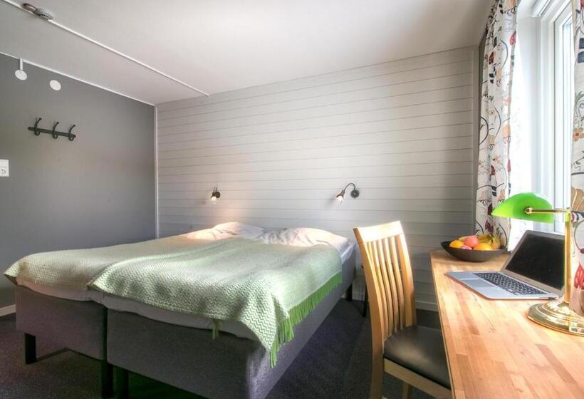 スタンダードルーム, L Bruksvallsliden