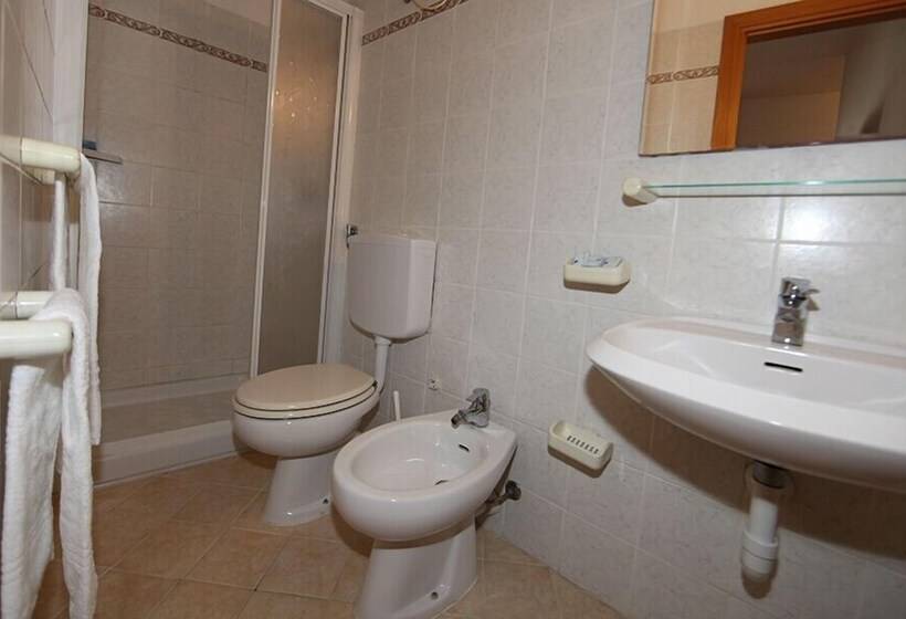 חדר סטנדרט, La Rosa