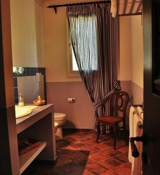 בית, 2 חדרי שינה, Podere L Olmaia