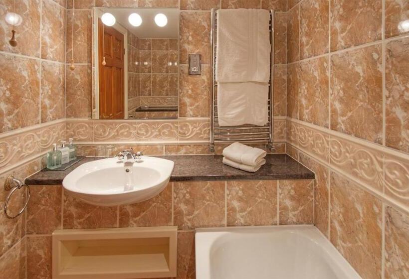 수피리어 룸, The Dunstanburgh Castle