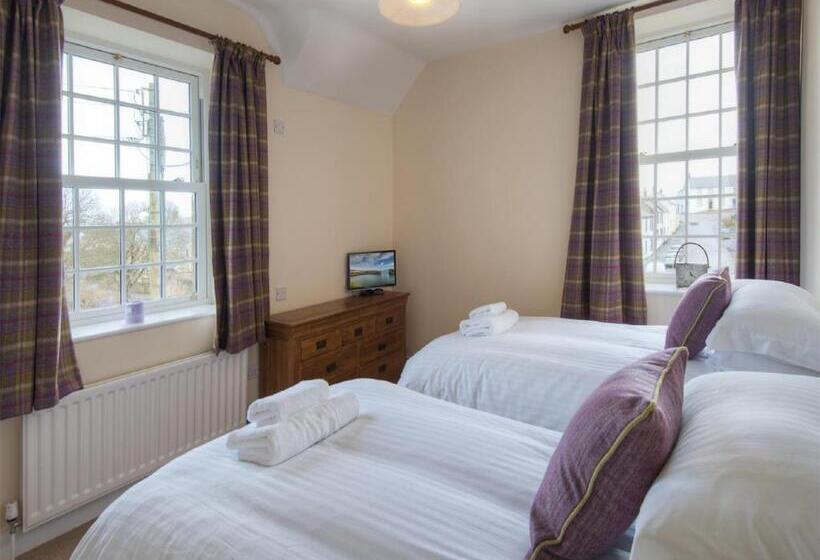 오두막, The Dunstanburgh Castle