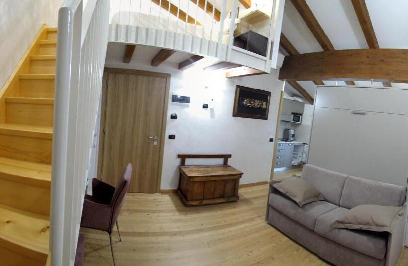 شقة غرفة واحدة ذات إطلالة, La Baita D'oro Ristorante Residence