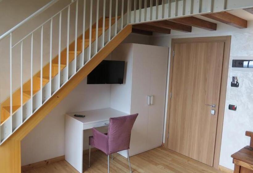 شقة غرفة واحدة ذات إطلالة, La Baita D'oro Ristorante Residence