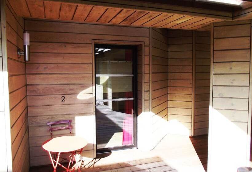 Четырехместный Номер Стандарт, Les Belles époques B&b   Piscine   Terrasses   Brumisateurs   Proche Puy Du Fou