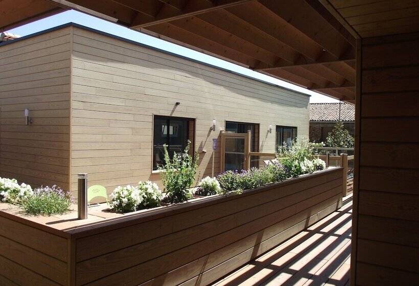 Четырехместный Номер Стандарт, Les Belles époques B&b   Piscine   Terrasses   Brumisateurs   Proche Puy Du Fou