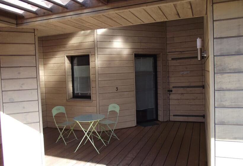 Четырехместный Номер Стандарт, Les Belles époques B&b   Piscine   Terrasses   Brumisateurs   Proche Puy Du Fou