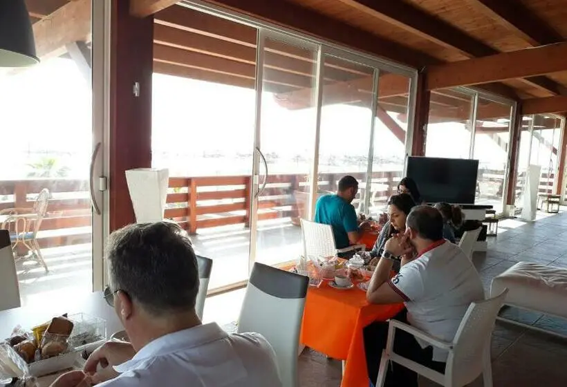 バルコニー付きスタンダードルーム, Beach Club Ippocampo