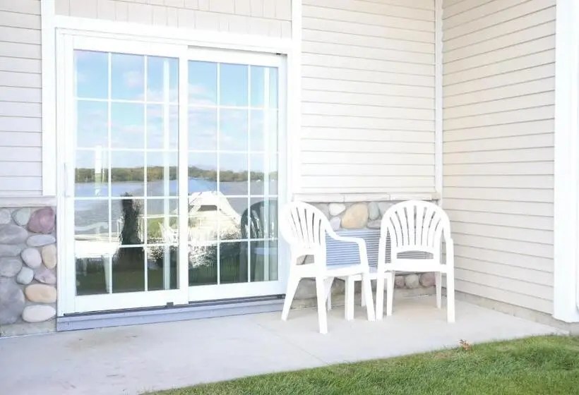 スーペリアールーム, Bay Pointe Inn