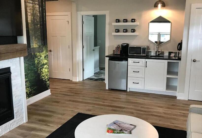 复式套房, Bay Pointe Inn