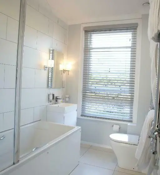 デラックスルーム, Saddlers B&b
