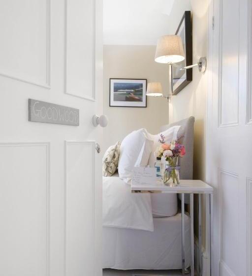Номер Deluxe, Saddlers B&b