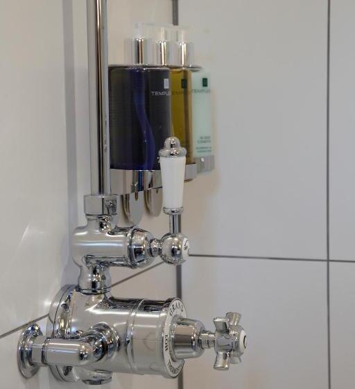 标准间, Saddlers B&b