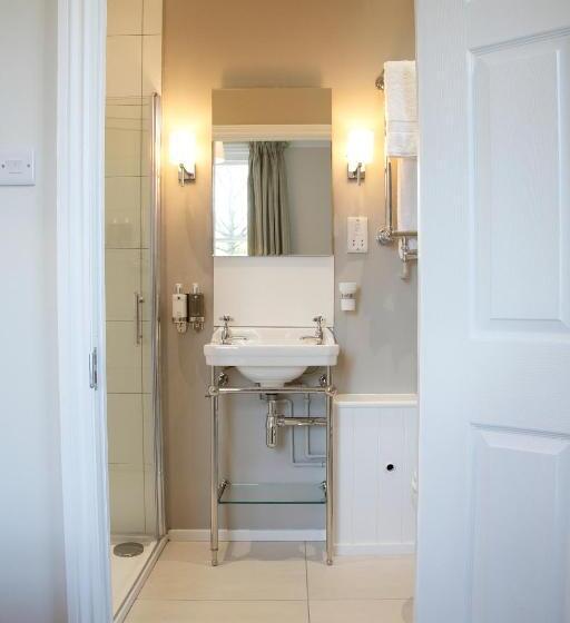 标准间, Saddlers B&b