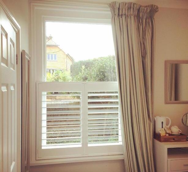 标准间, Saddlers B&b