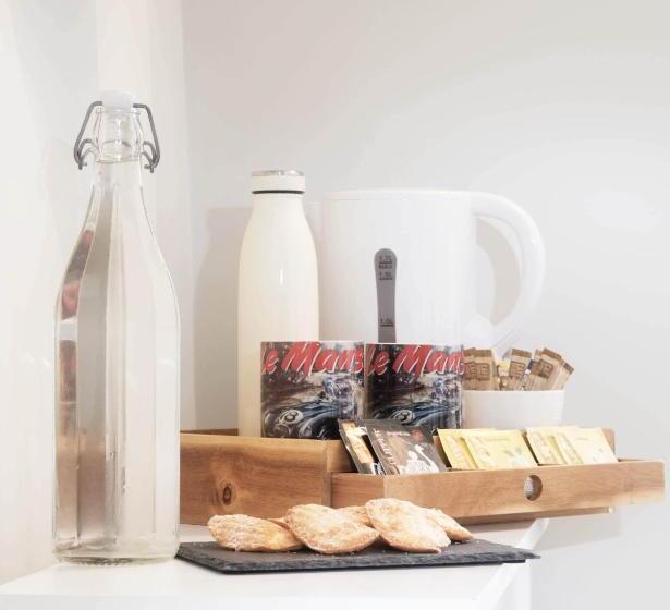 标准间, Saddlers B&b