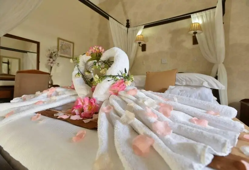 キングサイズベッドのスタンダードルーム, Steeton Hall Hotel & Restaurant