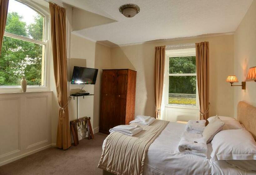 キングサイズベッドのスタンダードルーム, Steeton Hall Hotel & Restaurant