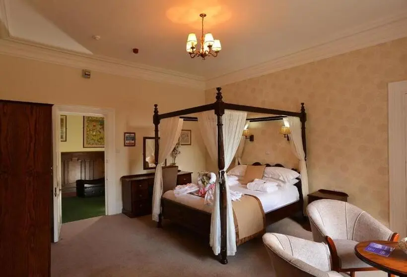 キングサイズベッドのスタンダードルーム, Steeton Hall Hotel & Restaurant