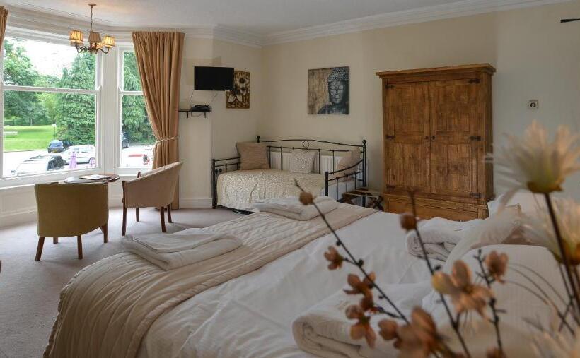 キングサイズベッドのデラックスルーム, Steeton Hall Hotel & Restaurant