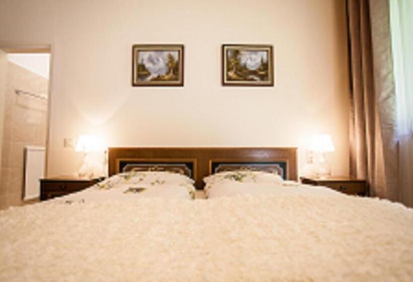Номер Стандарт с Балконом, Waldhotel Bad Jungbrunn
