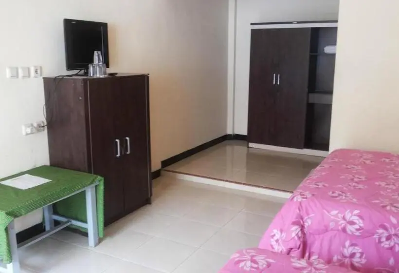 Quarto Superior, Nadia Bromo