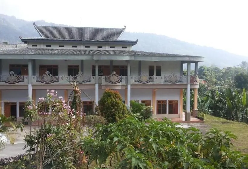 Quarto Superior, Nadia Bromo