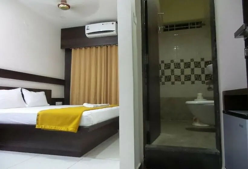 Deluxe Suite, Atharva