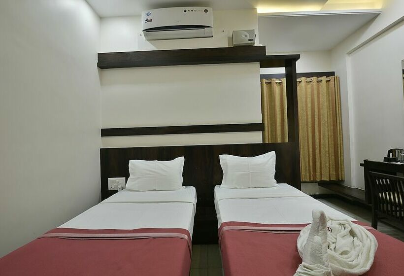 سوییت لوکس, Atharva