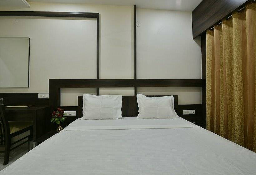 سوییت لوکس, Atharva