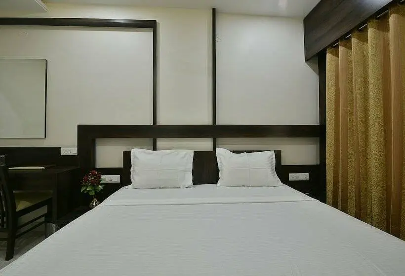 Deluxe Suite, Atharva