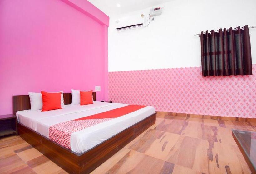 חדר קלאסי לשלושה, Park View By Oyo Rooms