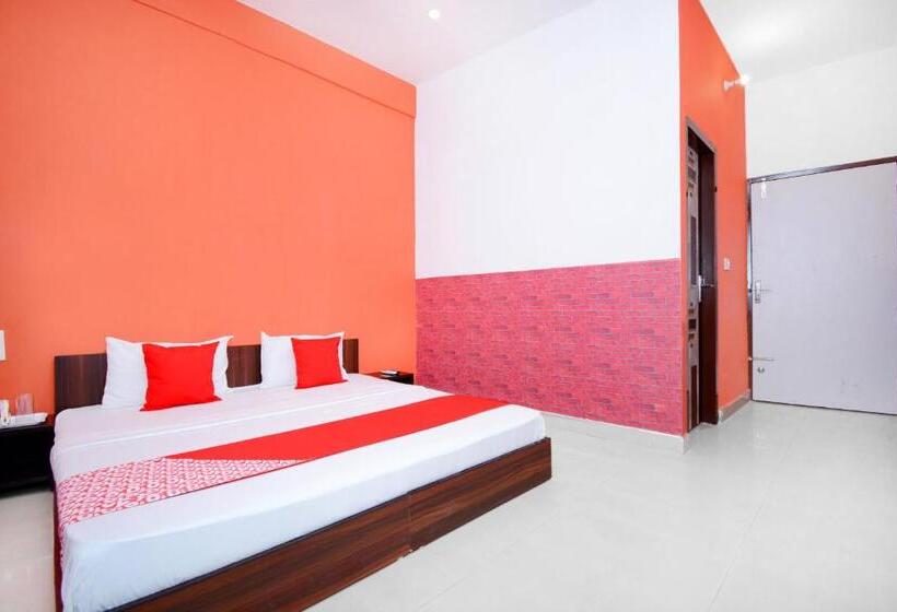 חדר קלאסי לשלושה, Park View By Oyo Rooms