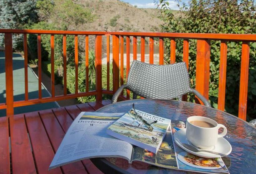 غرفة عائلية, Malagas