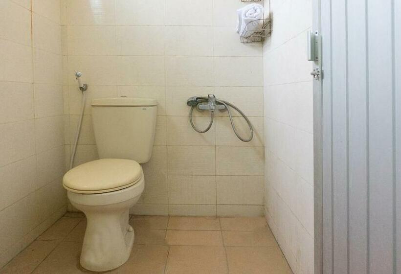 Номер Deluxe, Oyo 812 Tirta Bahari