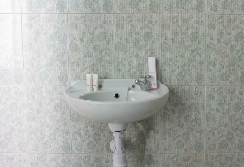 Habitació Estàndard, Oyo 812  Tirta Bahari