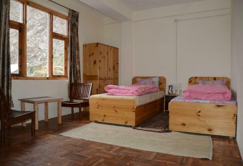 غرفة ديلوكس, Yak Jispa