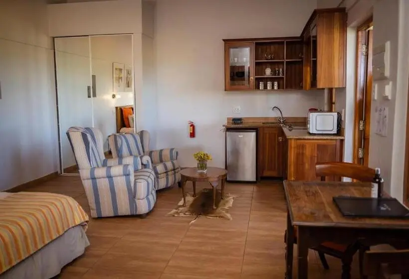 コンフォートルーム, Oyster Bay Lodge