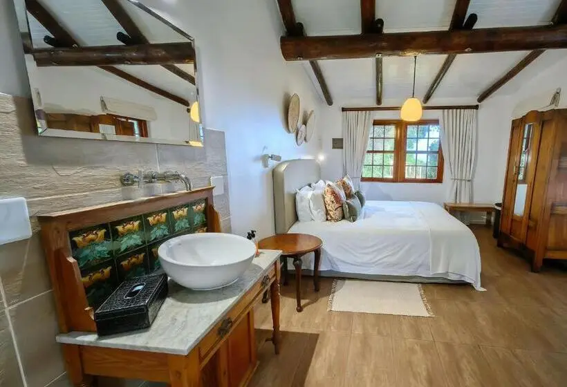 シャレー・デラックス1寝室, Oyster Bay Lodge