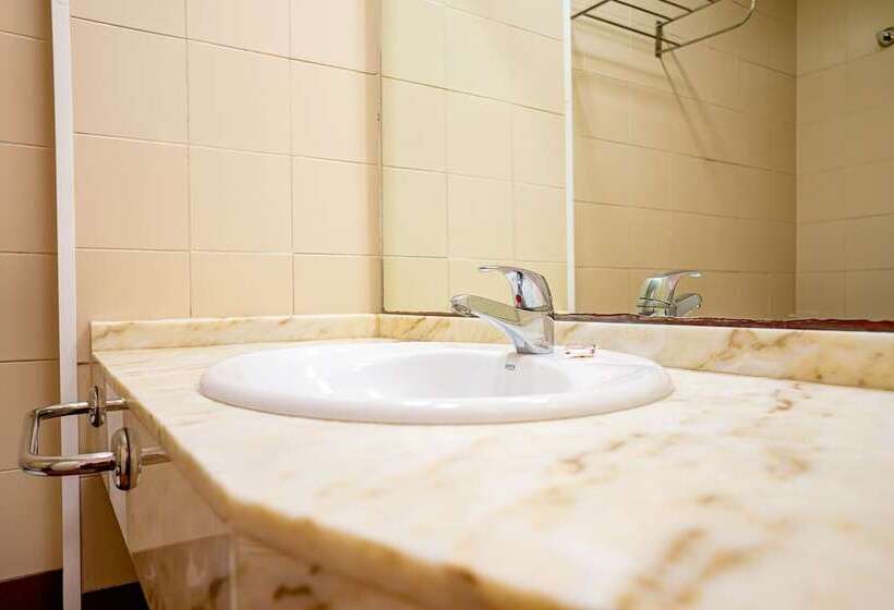 Habitación Ático, Apartamentos Tamarindos Peñiscola