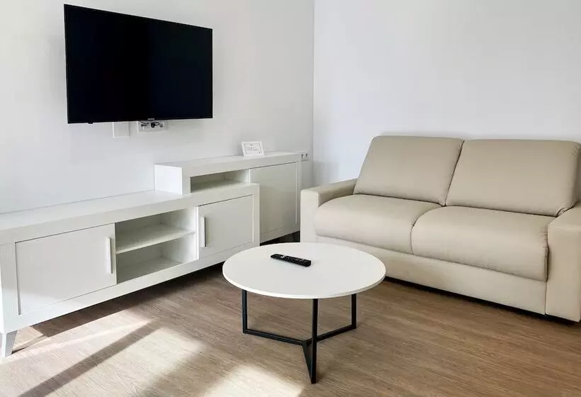 آپارتمان 1 خوابه همکف, Apartamentos Tamarindos Peñiscola