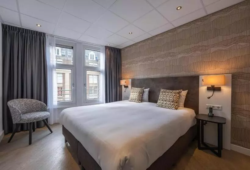Comfort room with city view, Amsterdam De Roode Leeuw
