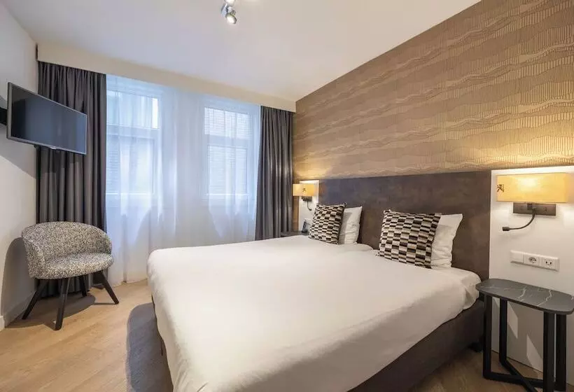 Comfort room with city view, Amsterdam De Roode Leeuw