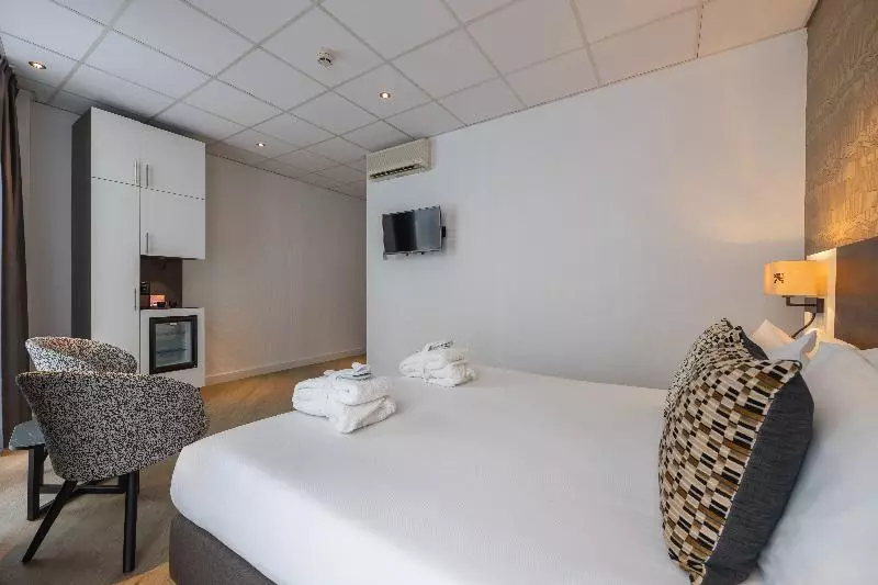 スーペリアールーム, Amsterdam De Roode Leeuw